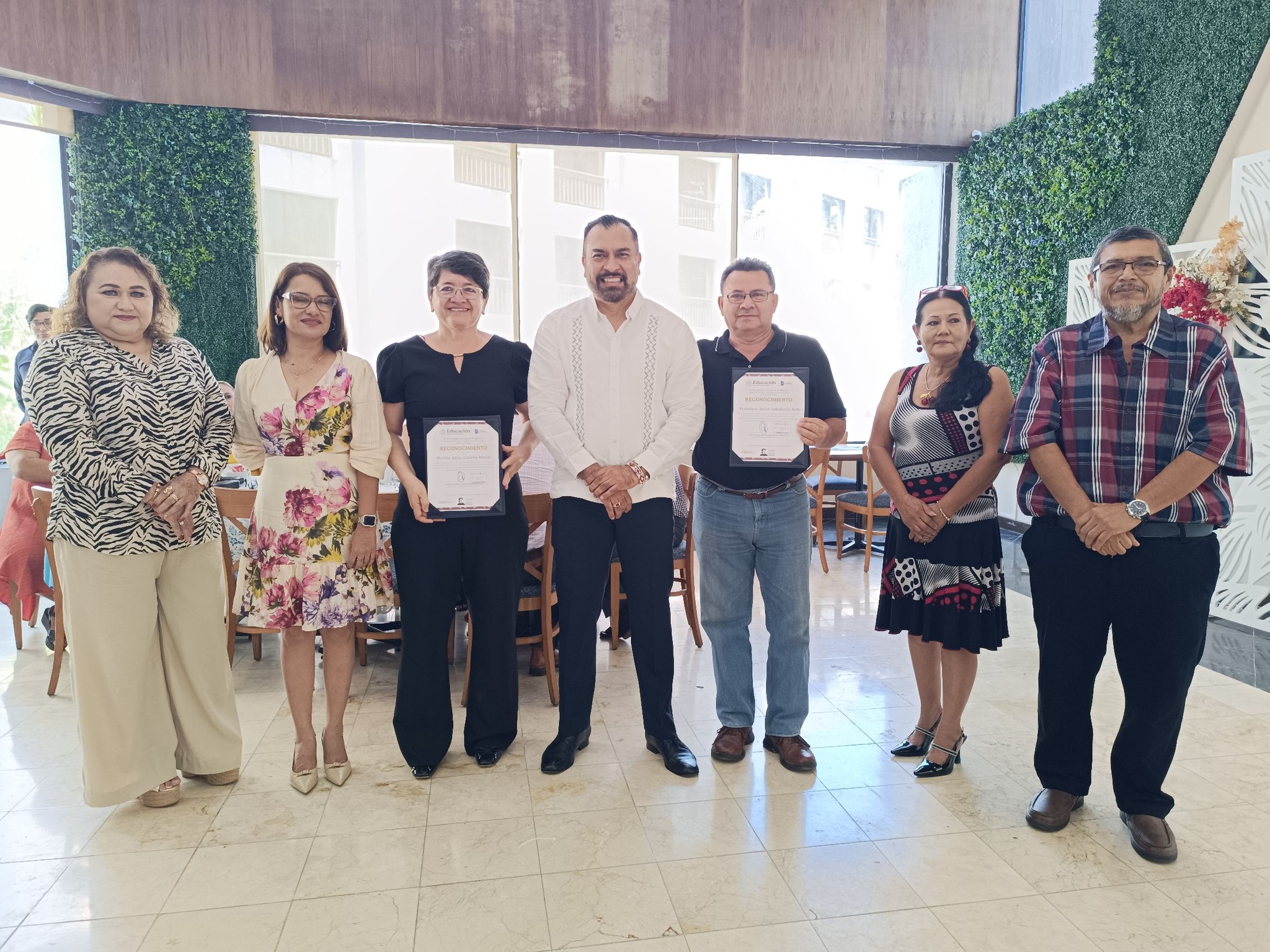 EL INSTITUTO TECNOLÓGICO DE LA ZONA MAYA ENTREGA MEDALLAS “RAFAEL RAMÍREZ” A PERSONAL DOCENTE